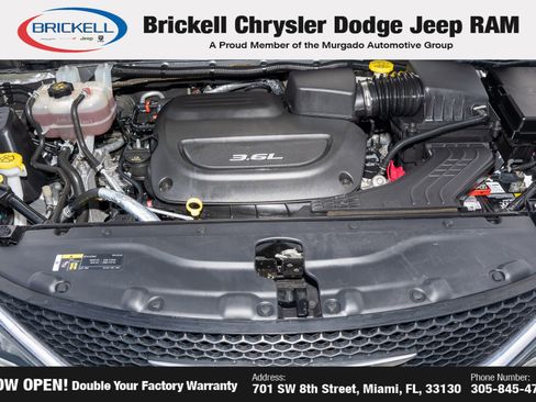 Used 2019 Chrysler Pacifica Limited w/ Advanced Safetytec Group FWD image 41