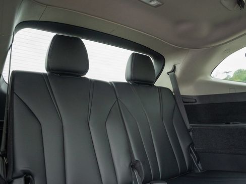 Used 2022 Acura MDX w/ Technology Package FWD image 22