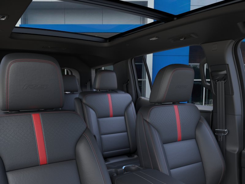 New 2027 Chevrolet Traverse RS w/ LPO, Floor Liner Package FWD image 48