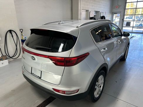 Used 2019 Kia Sportage LX w/ LX Popular Package image 7