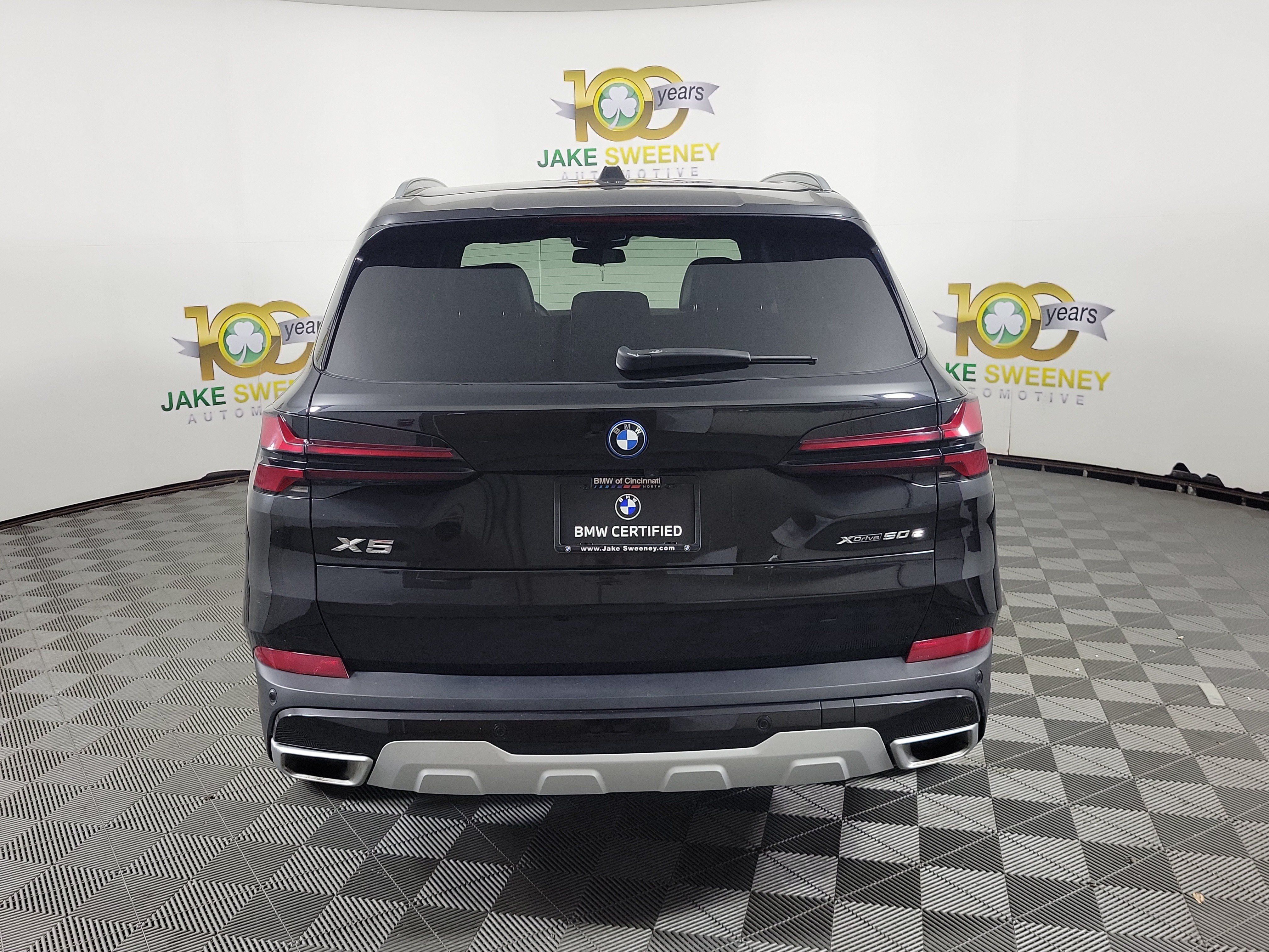 Certified 2024 BMW X5 xDrive50e w/ Climate Comfort Package AWD/4WD image 6