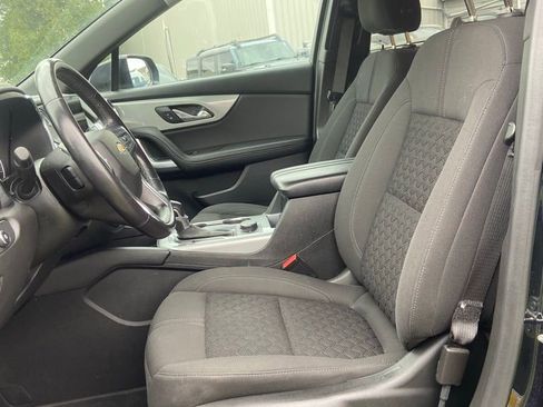 Used 2020 Chevrolet Blazer LT FWD image 11