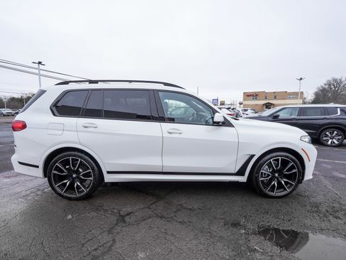 Used 2022 BMW X7 xDrive40i w/ M Sport Package image 51