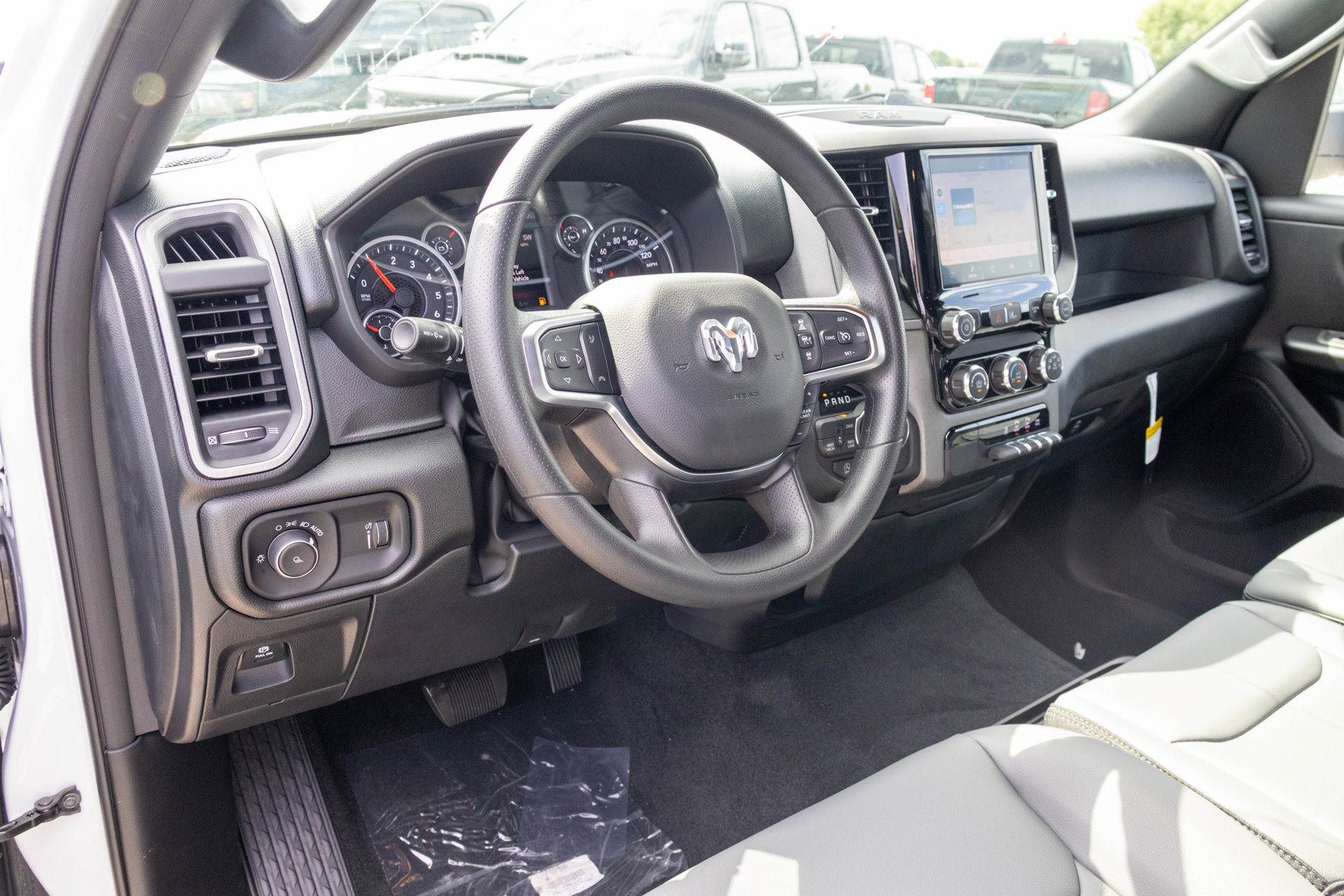 New 2027 RAM 1500 Tradesman AWD/4WD image 3