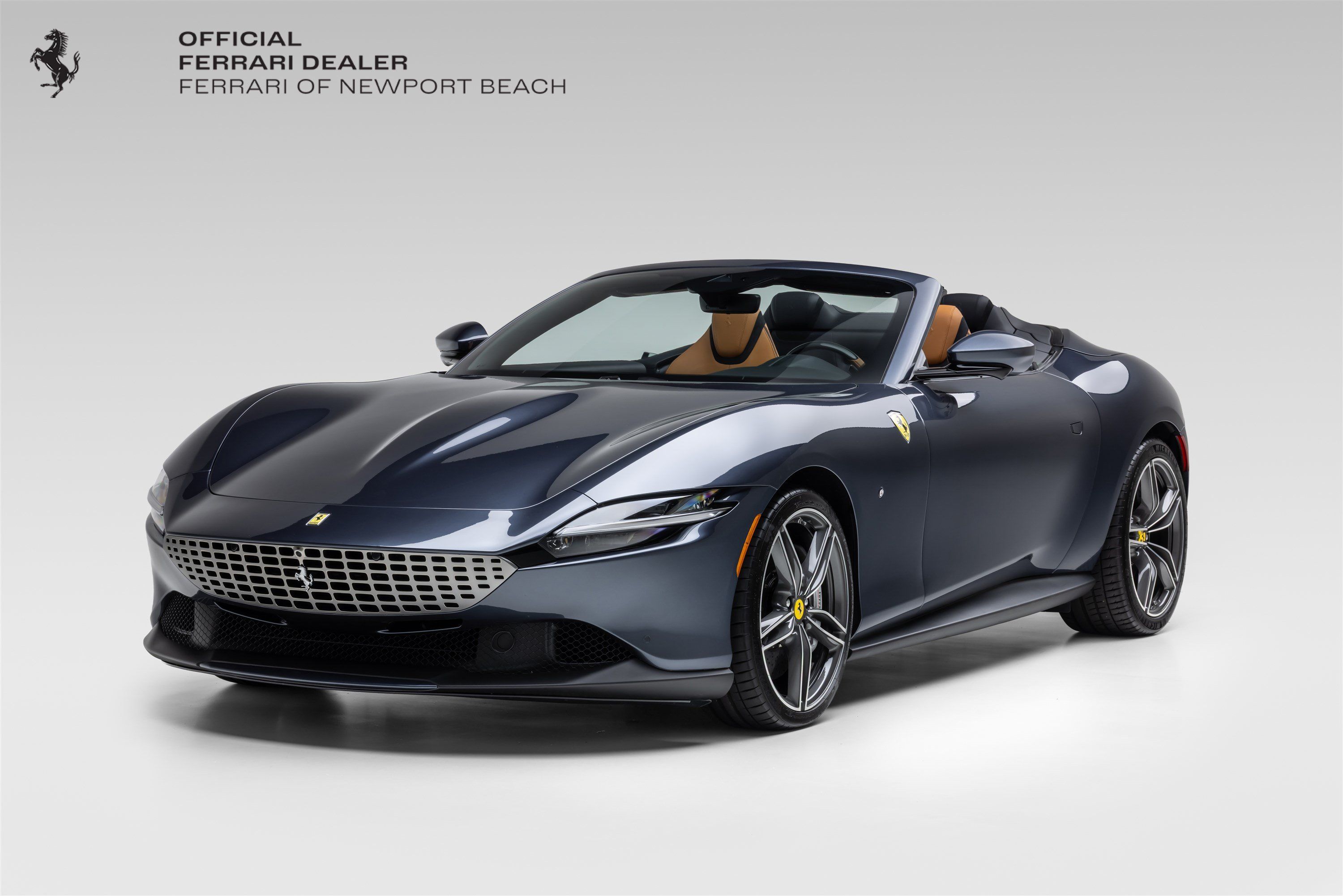 Certified 2025 Ferrari Roma Spider RWD image 1