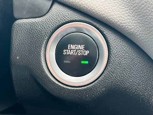 Used 2024 Chevrolet Equinox LS AWD/4WD image 20