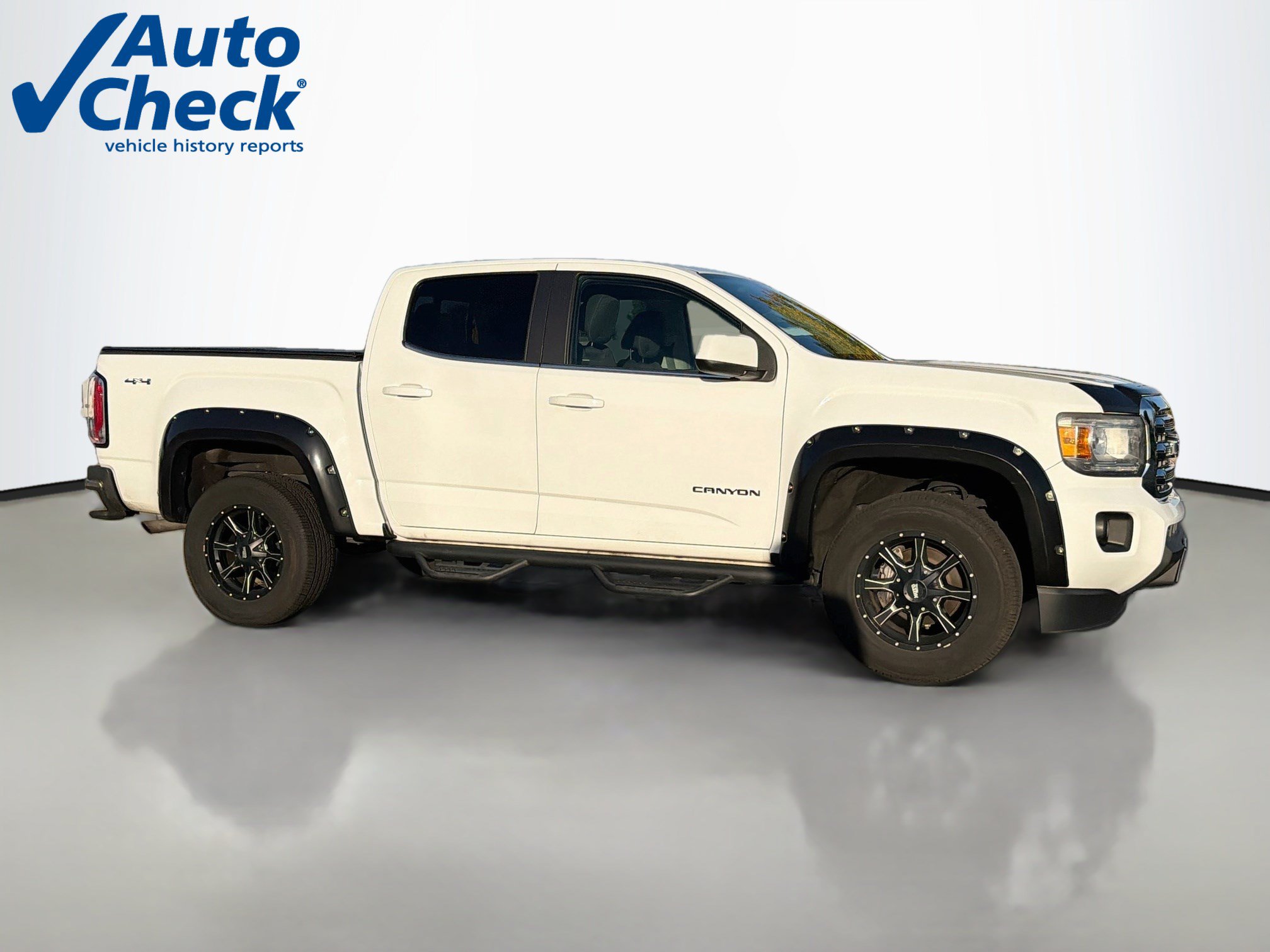 Used 2016 GMC Canyon SLE w/ SLE Convenience Package AWD/4WD image 1