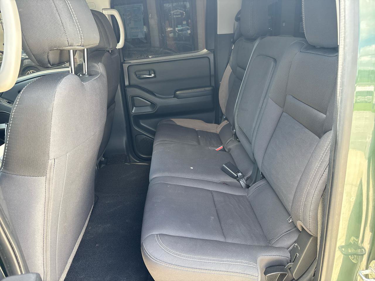 Used 2023 Nissan Frontier SV RWD image 15