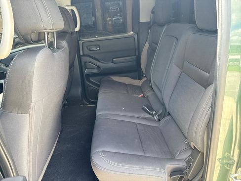 Used 2023 Nissan Frontier SV RWD image 15