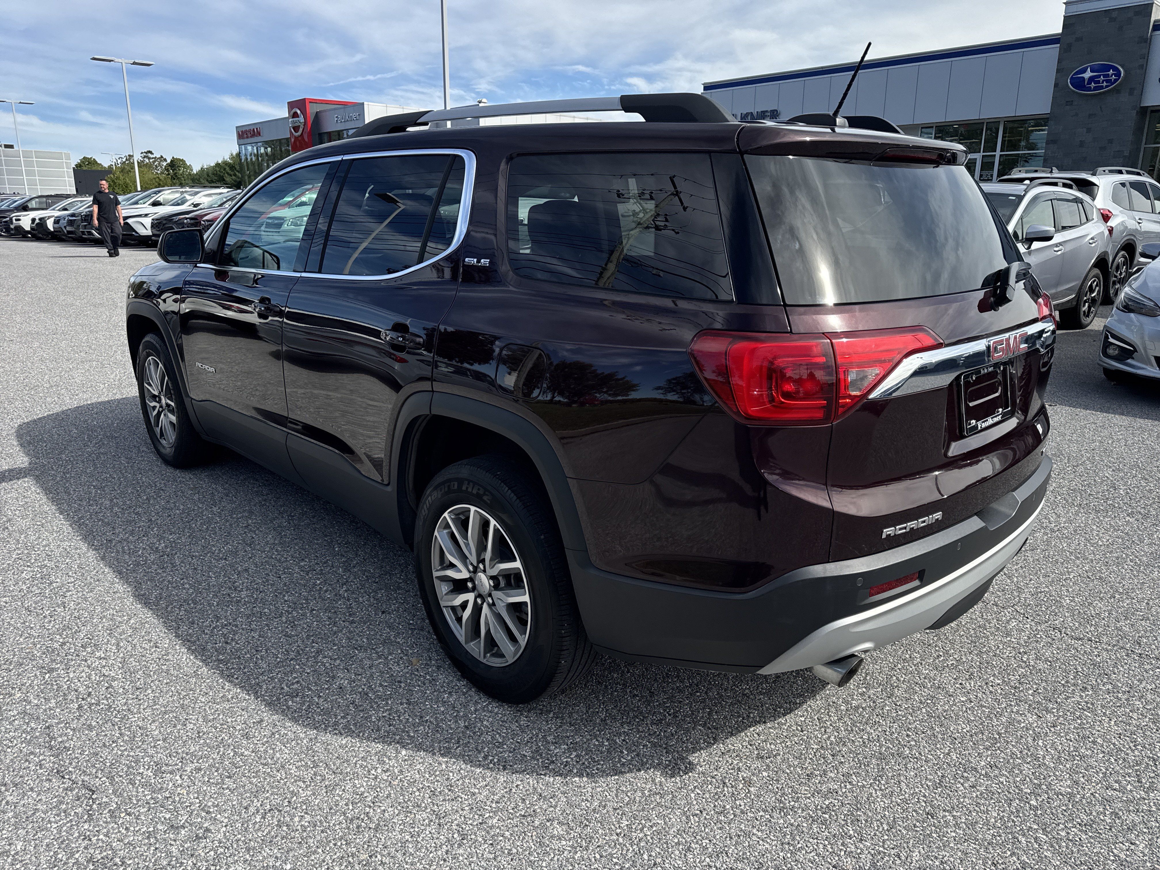 Used 2018 GMC Acadia SLE w/ Driver Alert Package I AWD/4WD image 26