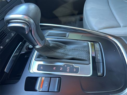 Used 2016 Audi Q5 2.0T Premium image 41