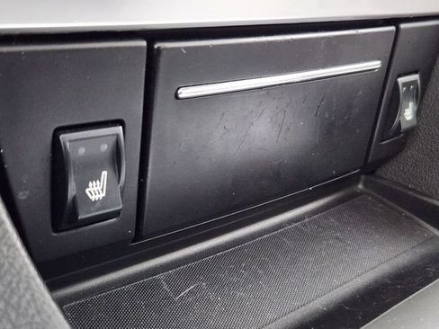 Used 2006 Chrysler 300 C w/ Sound Group II RWD image 21