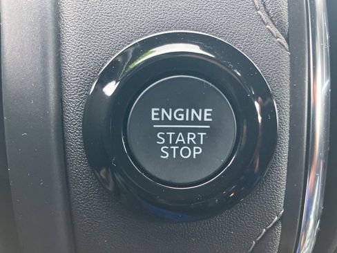 Used 2025 Ford Expedition Max Platinum w/ Stealth Performance Package image 38