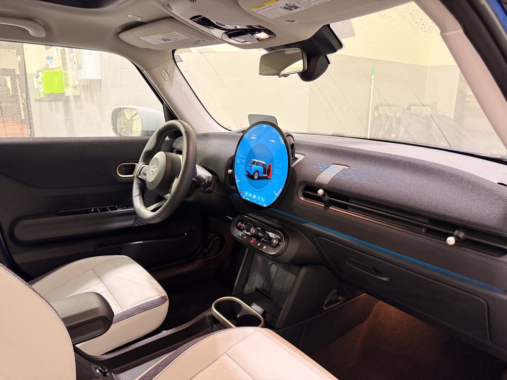 Certified 2025 MINI Cooper S FWD image 28