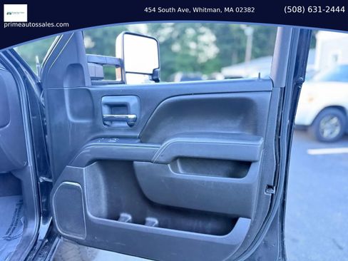 Used 2015 GMC Sierra 2500 SLE w/ All-Terrain HD Package AWD/4WD image 30