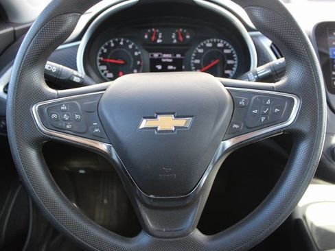 Used 2024 Chevrolet Malibu LS image 10