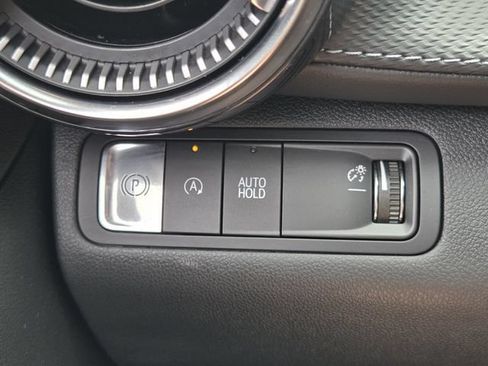 Used 2026 Chevrolet Equinox LT FWD image 21