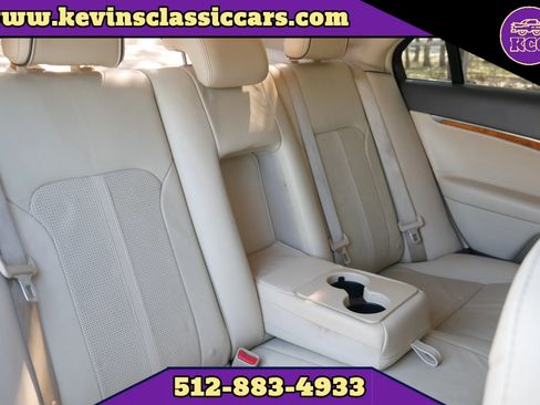 Used 2012 Lincoln MKZ image 19