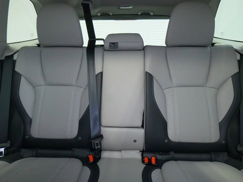 Used 2023 Subaru Forester Limited w/ Popular Package #3 image 19