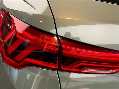 Used 2020 Audi Q3 2.0T Premium Plus w/ Premium Plus Package AWD/4WD image 28