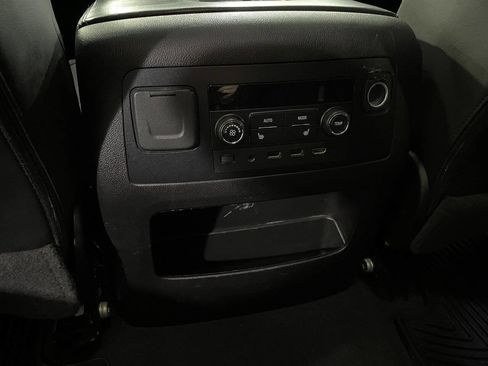 Used 2019 GMC Yukon Denali image 25