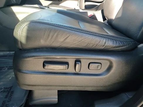 Used 2022 Honda Pilot Touring image 15