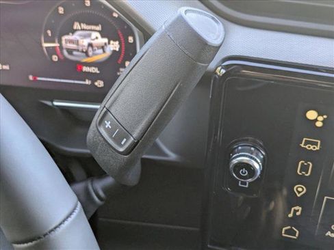 New 2026 GMC Sierra 2500 Denali w/ Denali Reserve Package image 11