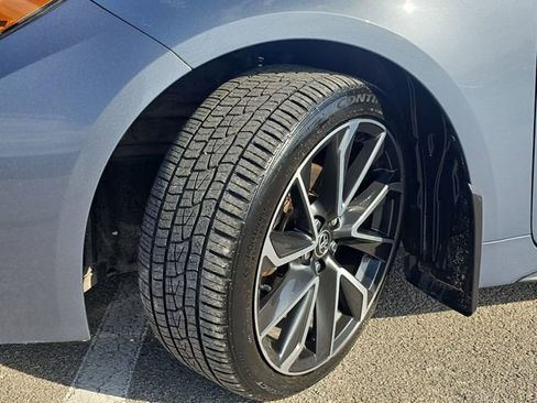 Used 2020 Toyota Corolla SE image 31