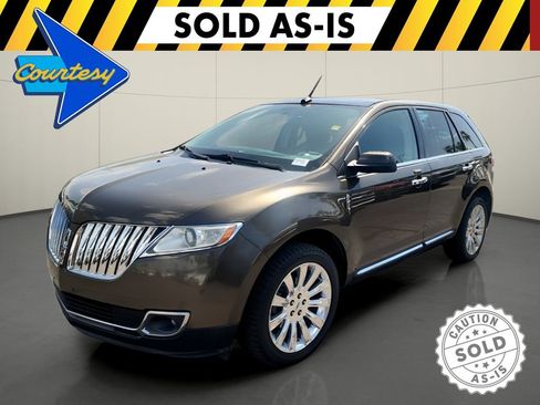 Used 2011 Lincoln MKX 2WD w/ 101A Rapid Spec Order Code image 3