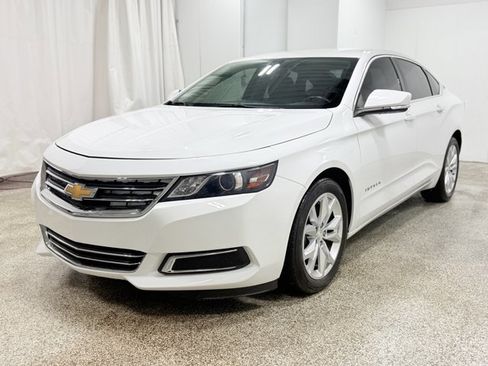 Used 2018 Chevrolet Impala LT FWD image 3