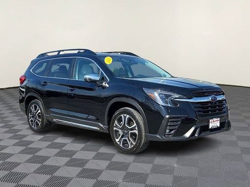 Used 2023 Subaru Ascent Limited w/ Technology Package image 1
