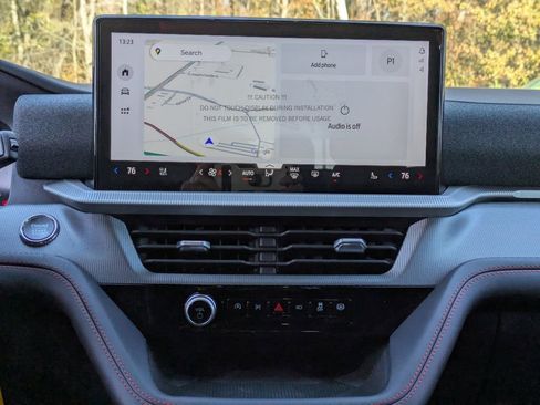 New 2026 Ford Explorer ST-Line image 21