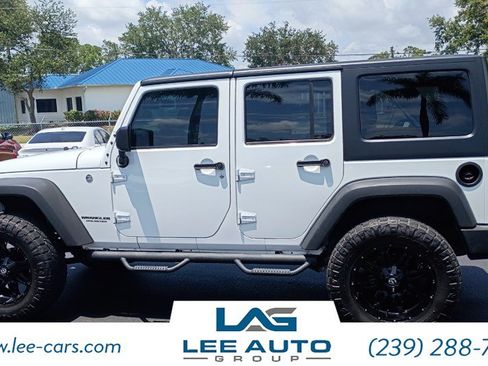 Used 2016 Jeep Wrangler Unlimited Sport AWD/4WD image 3