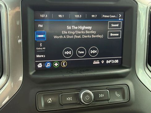 Used 2021 Chevrolet Silverado 1500 Custom Trail Boss w/ LPO, Dark Essentials Package image 13