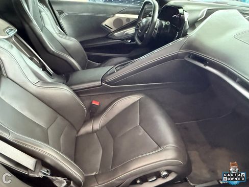 Used 2025 Chevrolet Corvette Stingray Preferred Cpe w/ 2LT RWD image 27