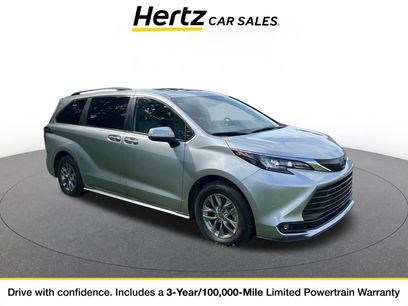 Used 2025 Toyota Sienna XLE