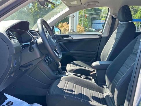 Certified 2024 Volkswagen Tiguan S image 15