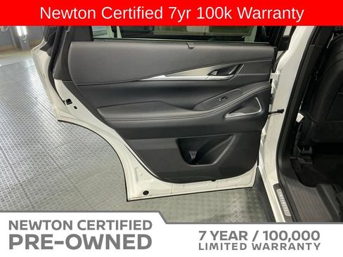 Used 2025 INFINITI QX60 Luxe FWD image 48
