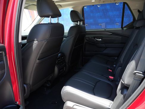 New 2026 Honda Pilot Touring image 19