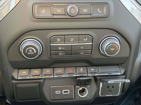 Used 2025 Chevrolet Silverado 1500 W/T w/ WT Safety Package image 24