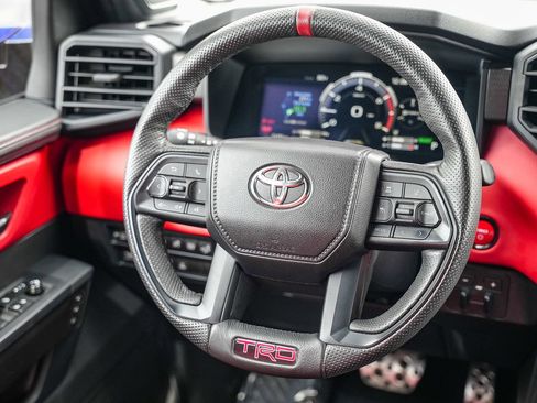 Used 2025 Toyota Tundra TRD Pro AWD/4WD image 15