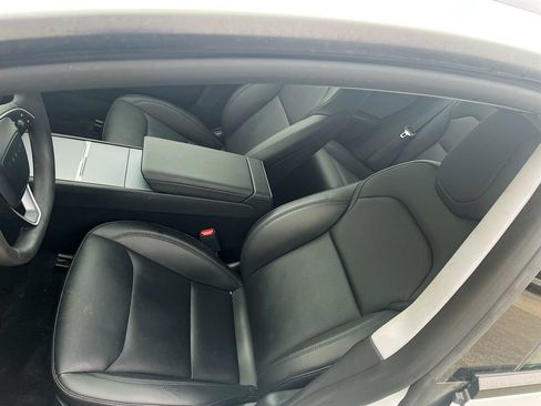 Used 2025 Tesla Model 3 Long Range RWD image 19