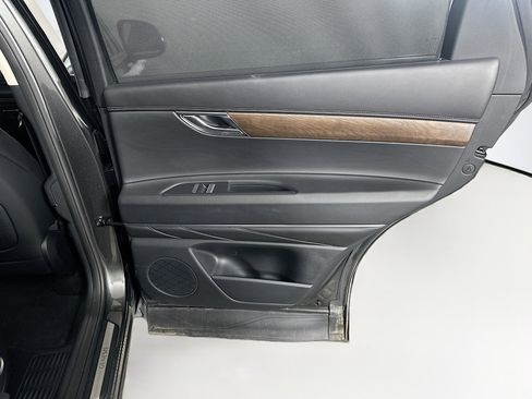 Used 2024 Genesis GV80 2.5T image 30