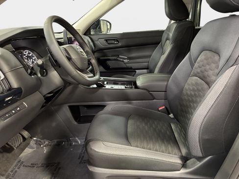 New 2026 Nissan Pathfinder SV w/ Cargo Package AWD/4WD image 16