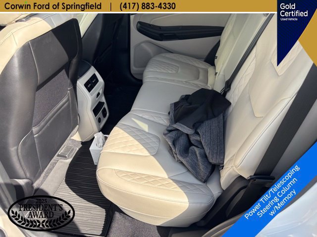 Used 2024 Ford Edge Titanium w/ Titanium Elite Package AWD/4WD image 13