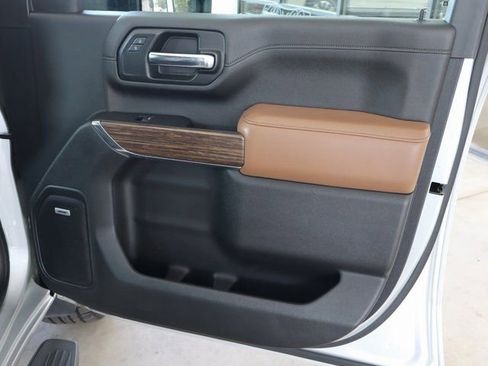 Used 2020 Chevrolet Silverado 3500 High Country w/ Technology Package AWD/4WD image 50