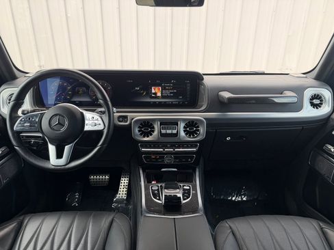Used 2022 Mercedes-Benz G 550 image 12