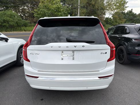 Used 2025 Volvo XC90 B6 Ultra w/ Protection Package Premier AWD/4WD image 6