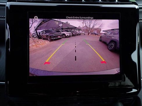 New 2025 Jeep Grand Cherokee L Altitude image 19