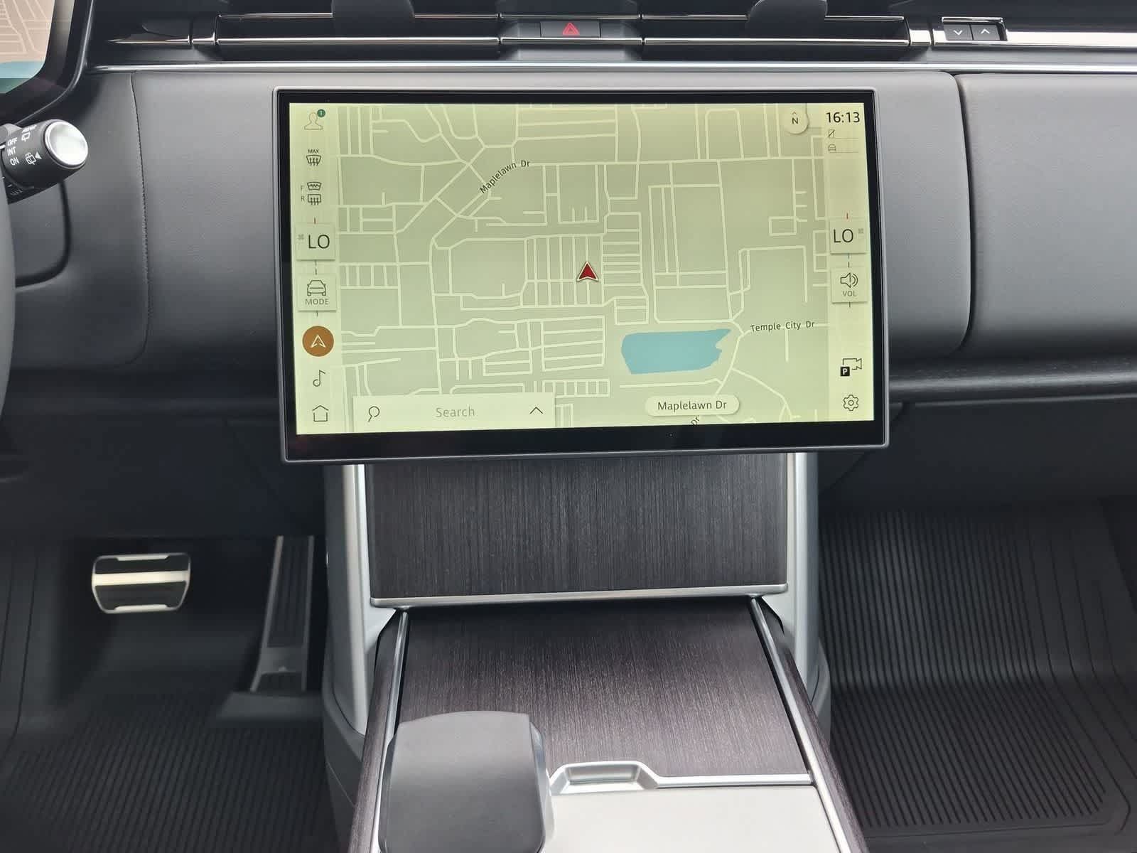 New 2026 Land Rover Range Rover SE AWD/4WD image 29